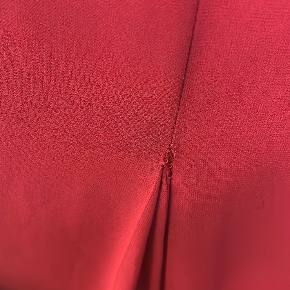 Priced low! 📣 BOGO any closet item equal/less value long sleeve chiffon +jewelry - Picture 6 of 9